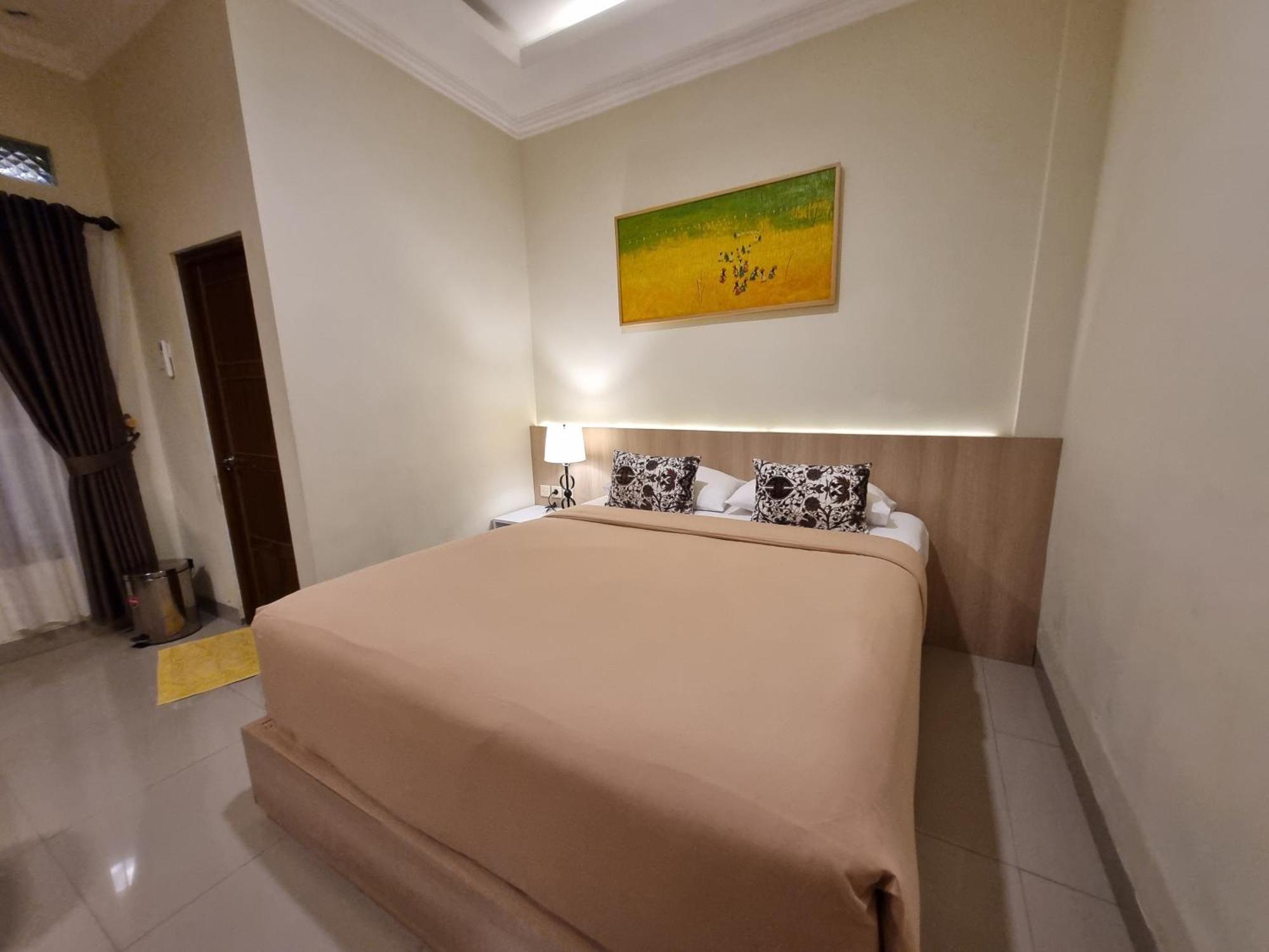 Omah Nayan Hotel Maguwo Exterior photo